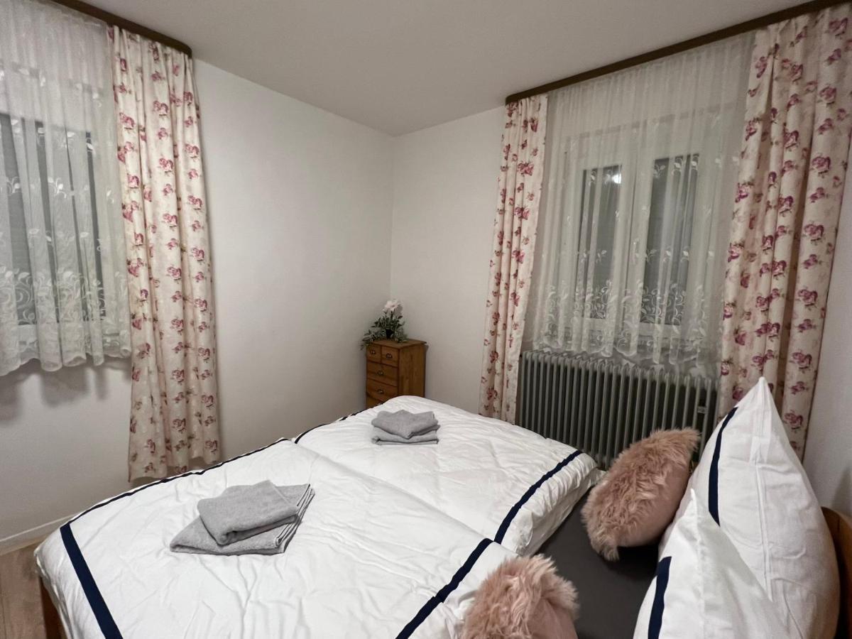 Hotel Hirsch Fluorn-Winzeln Exteriör bild