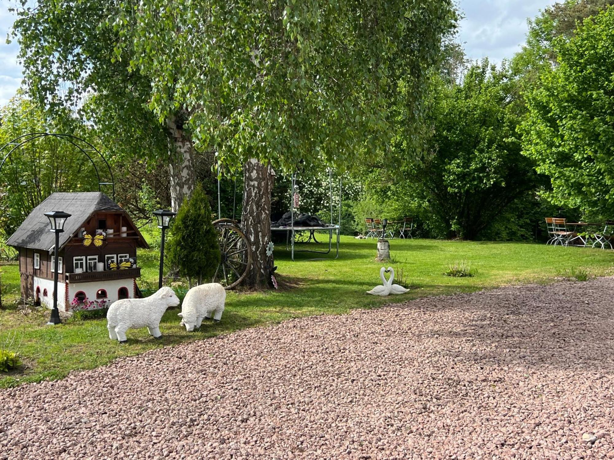 Hotel Hirsch Fluorn-Winzeln Exteriör bild